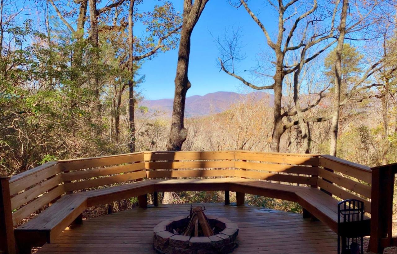 Barefoot Hills Hotel Dahlonega Exterior photo